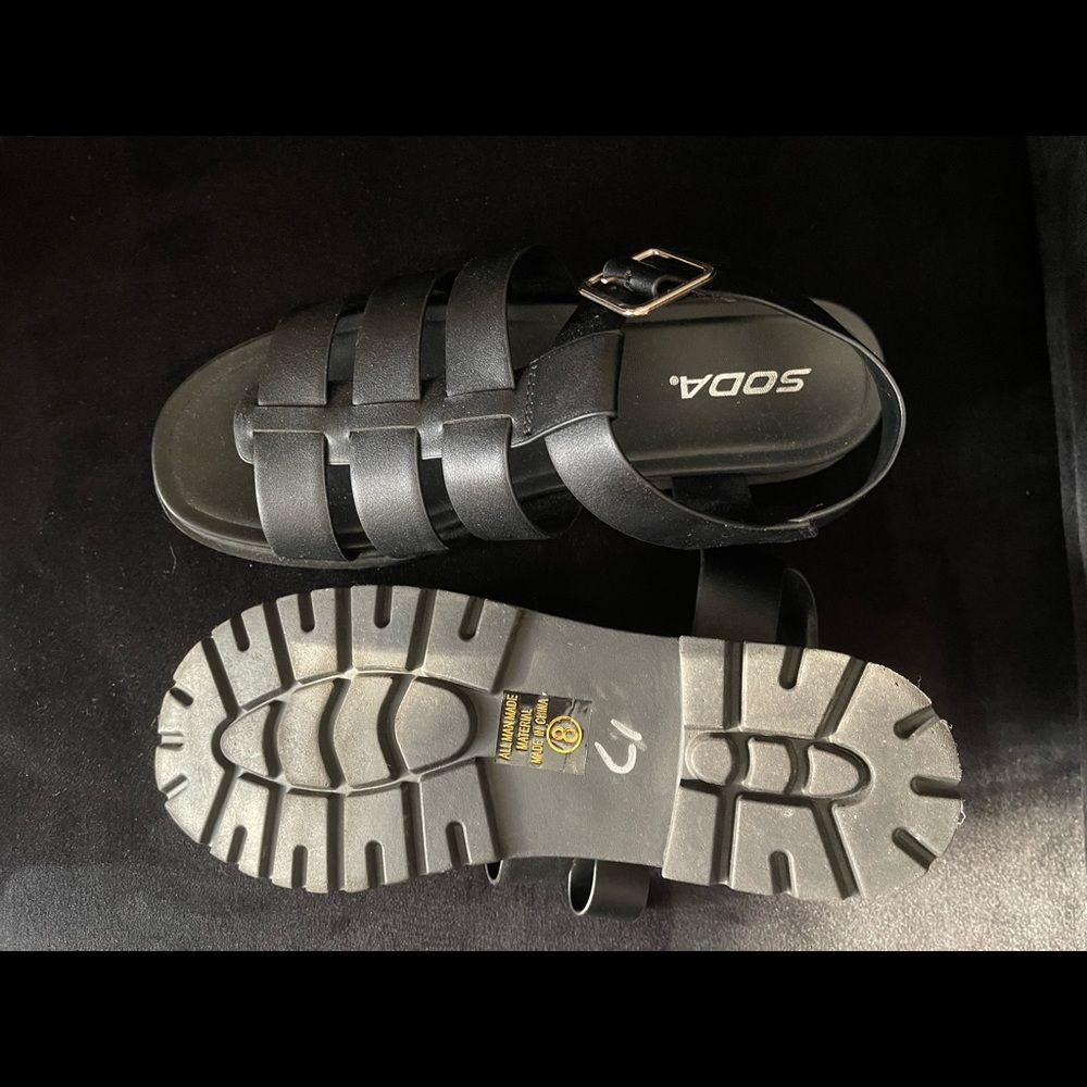 Soda gladiator sandals